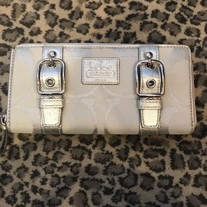 Coach Metallic Silver Zipper Wallet!